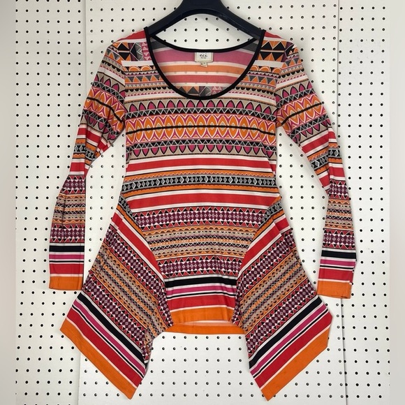 ECI Woman New York Asymmetrical Paisley Pullover Top 3/4-Sleeves, Tunic Size S - Picture 1 of 8